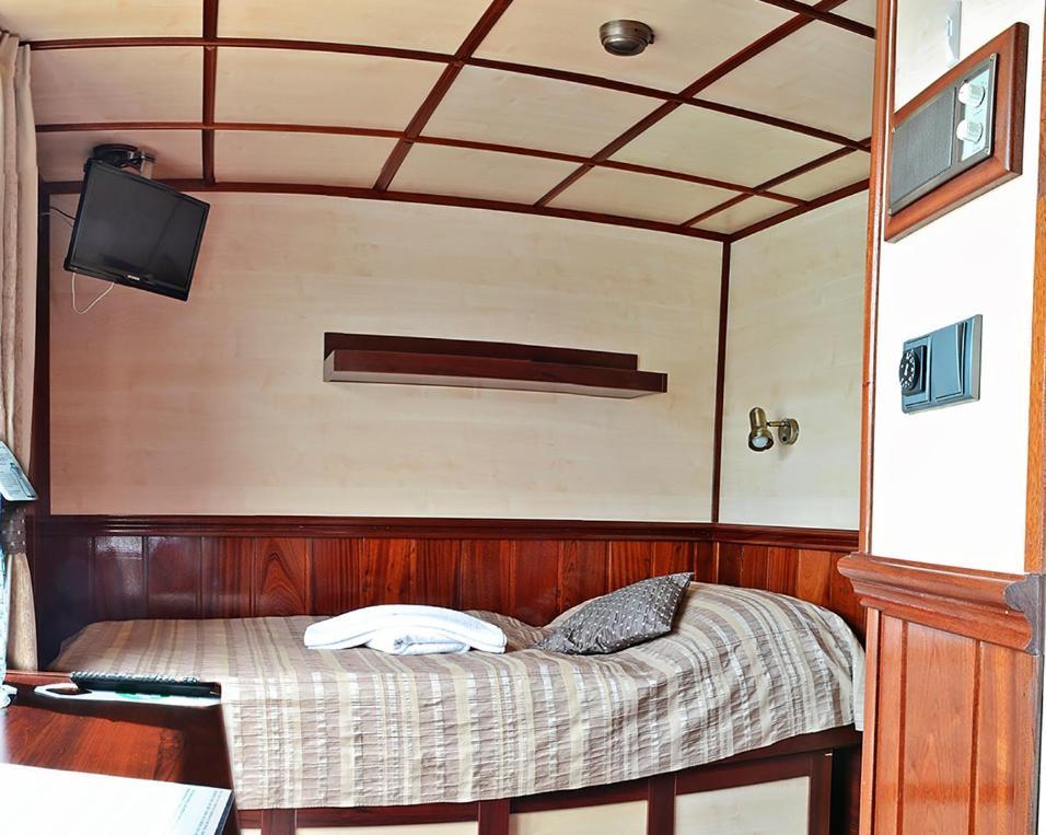 Florentina Boat Litoměřice Bagian luar foto